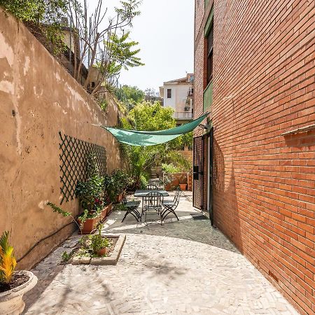 Cagliari Diamond Apartment Bagian luar foto