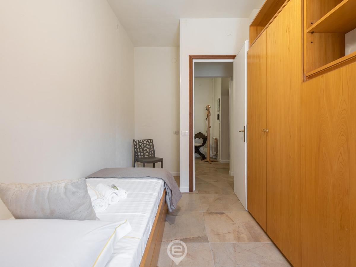 Cagliari Diamond Apartment Bagian luar foto
