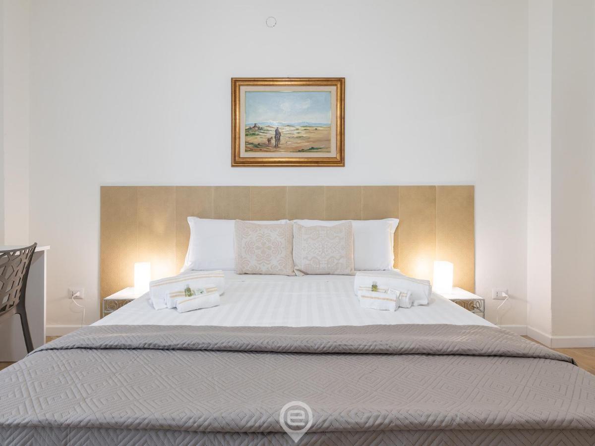 Cagliari Diamond Apartment Bagian luar foto