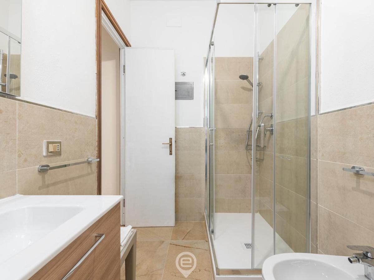 Cagliari Diamond Apartment Bagian luar foto