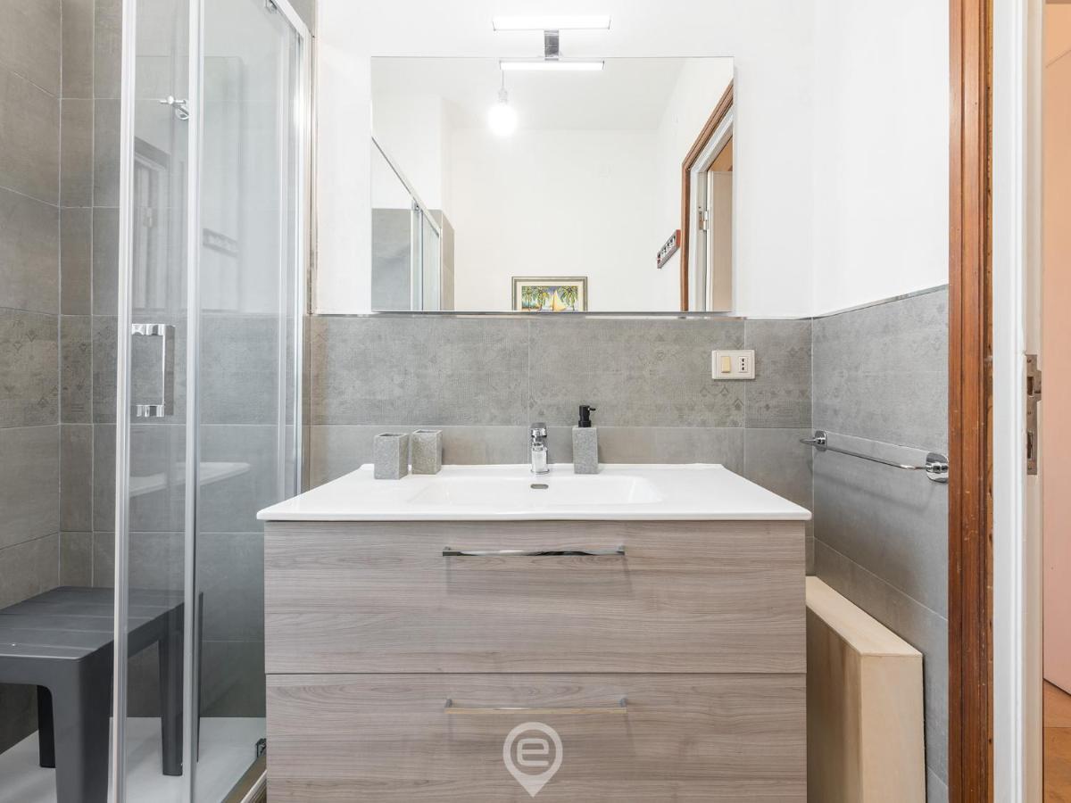 Cagliari Diamond Apartment Bagian luar foto